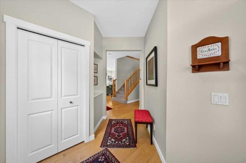 60 Sherwood Crescent Nw, Calgary, AB 