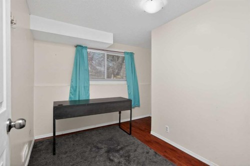 2240A 43 Street Se, Calgary, AB 