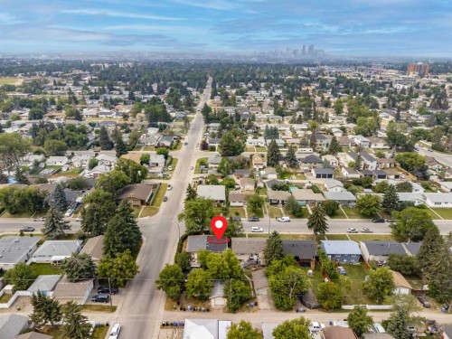 2240A 43 Street Se, Calgary, AB 