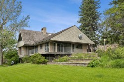 237 Escarpment Drive  Rural Rocky View County, AB T3Z 3M8