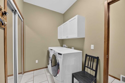 10 Vantage Crescent, Olds, AB 