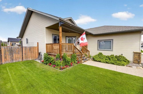 10 Vantage Crescent, Olds, AB 