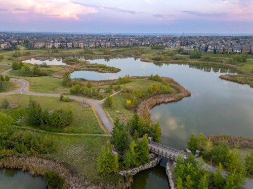 119 Marquis Grove Se, Calgary, AB 