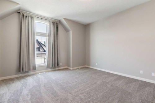 109 Mahogany Place Se, Calgary, AB 