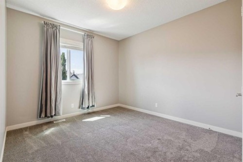 109 Mahogany Place Se, Calgary, AB 