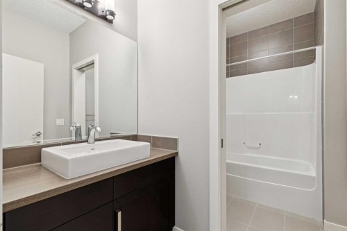 109 Mahogany Place Se, Calgary, AB 