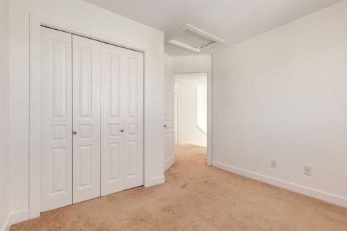 804-281 Cougar Ridge Drive Sw, Calgary, AB - Indoor Photo Showing Other Room