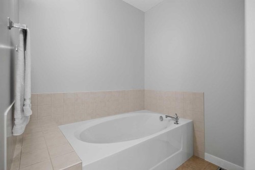 103 Bridle Estates Mews Sw, Calgary, AB 