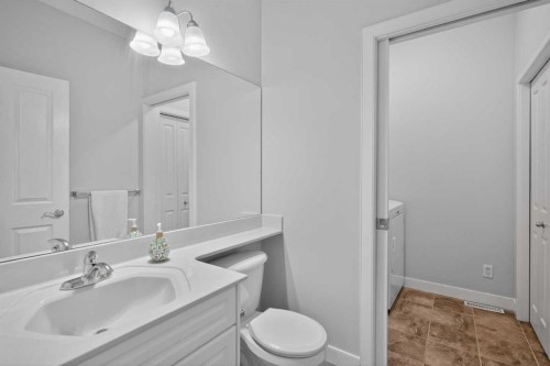 103 Bridle Estates Mews Sw, Calgary, AB 