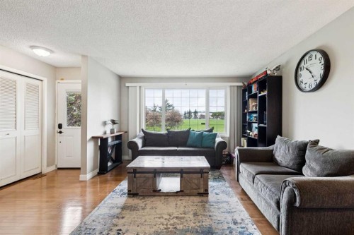 4387 Dovercrest Drive Se, Calgary, AB 