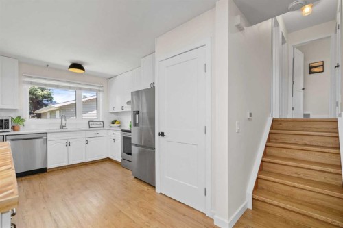 416 Allston Avenue Se, Calgary, AB 