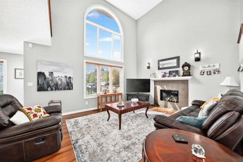 209 Crystal Green Point, Okotoks, AB 