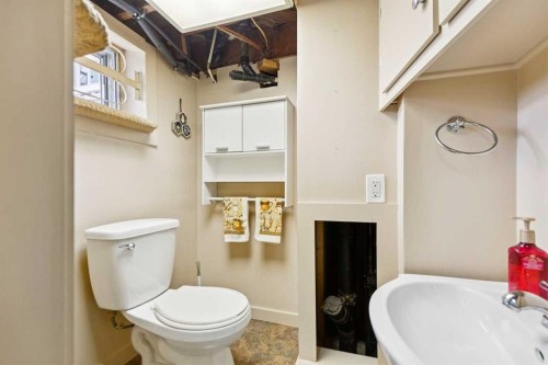 833 20 Avenue Nw, Calgary, AB 
