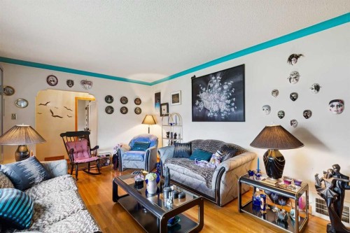 833 20 Avenue Nw, Calgary, AB 