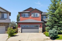 18 Hidden Creek Manor NW Calgary, AB T3A 6L7