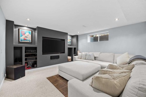 18 Hidden Creek Manor Nw, Calgary, AB 