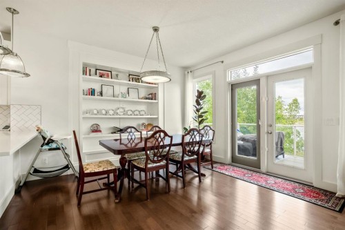 232 Copperpond Circle Se, Calgary, AB 