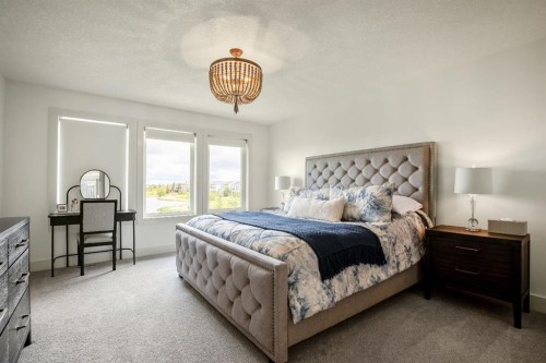 232 Copperpond Circle Se, Calgary, AB 