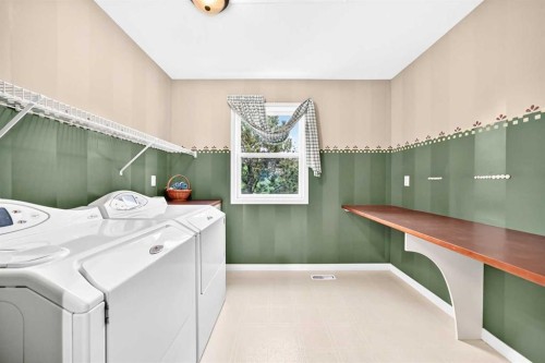10 Hidden Creek View Nw, Calgary, AB 