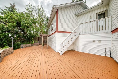 10 Hidden Creek View Nw, Calgary, AB 