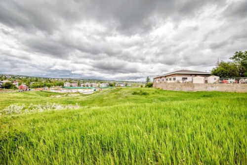 10 Hidden Creek View Nw, Calgary, AB 