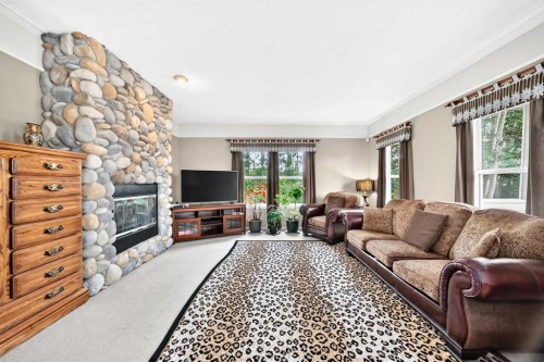 10 Hidden Creek View Nw, Calgary, AB 