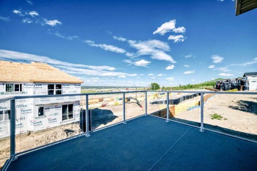 18 Osprey Hill Bay Sw, Calgary, AB 
