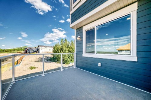 18 Osprey Hill Bay Sw, Calgary, AB 