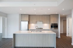1806-530 3 Street SE Calgary, AB T2G 2L8