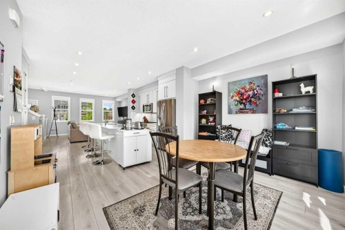456 West Lakeview Drive, Chestermere, AB 