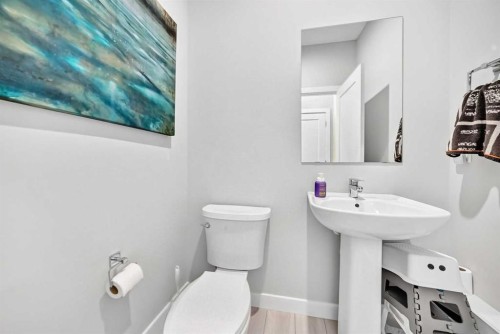 456 West Lakeview Drive, Chestermere, AB 