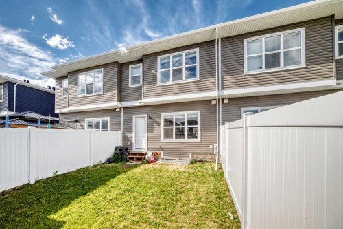 456 West Lakeview Drive, Chestermere, AB 