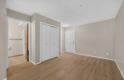 106-11 Somervale View Sw, Calgary, AB 