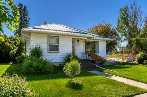 730 3 Street Se, High River, AB 