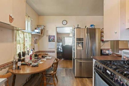 730 3 Street Se, High River, AB 