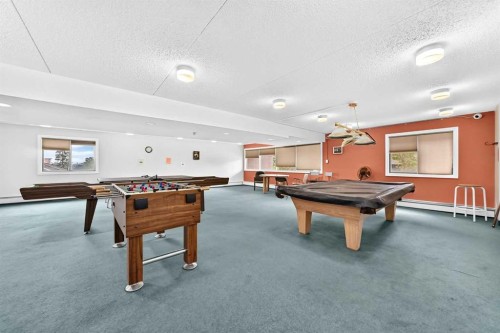 106-5204 Dalton Drive Nw, Calgary, AB - Indoor Photo Showing Other Room