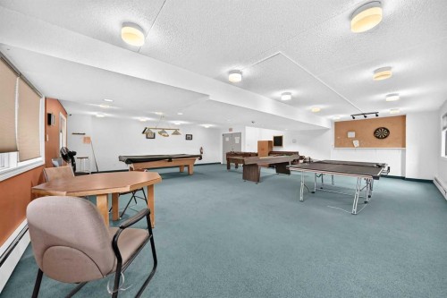106-5204 Dalton Drive Nw, Calgary, AB - Indoor Photo Showing Other Room