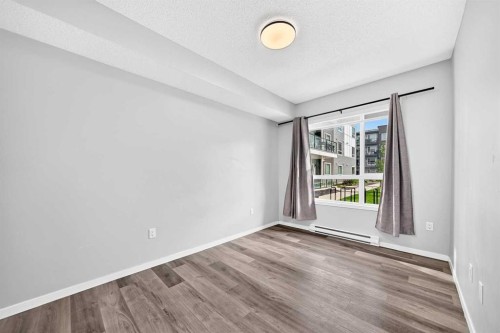 2105-33 Carringham Gate Nw, Calgary, AB 