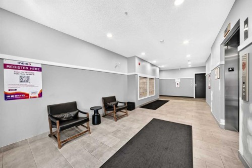 2105-33 Carringham Gate Nw, Calgary, AB 