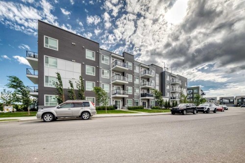 2105-33 Carringham Gate Nw, Calgary, AB 