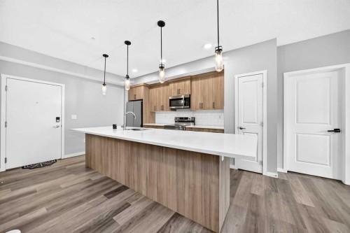 2105-33 Carringham Gate Nw, Calgary, AB 