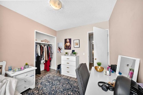 311 72 Avenue Ne, Calgary, AB 