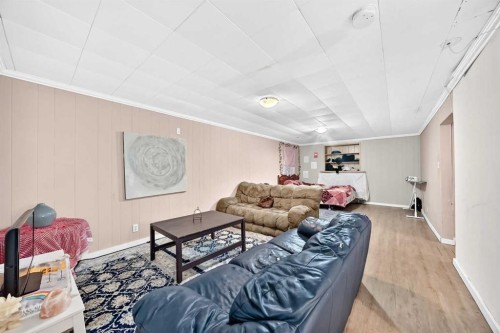 311 72 Avenue Ne, Calgary, AB 