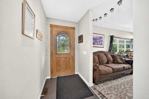 311 72 Avenue Ne, Calgary, AB 