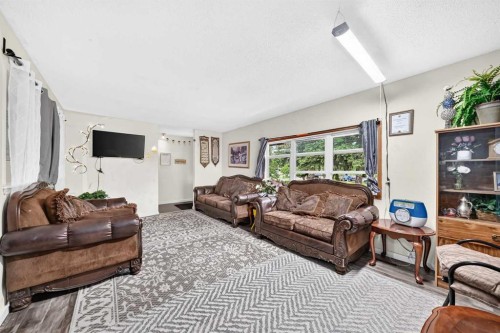 311 72 Avenue Ne, Calgary, AB 