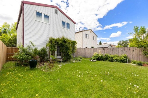 84 Abingdon Crescent Ne, Calgary, AB 