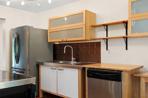 84 Abingdon Crescent Ne, Calgary, AB 