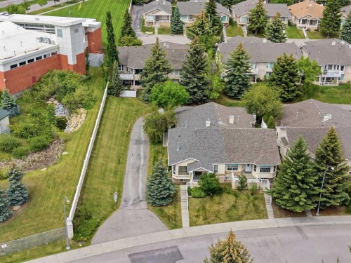 44 Sierra Morena Way Sw, Calgary, AB 