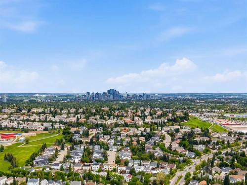 44 Sierra Morena Way Sw, Calgary, AB 