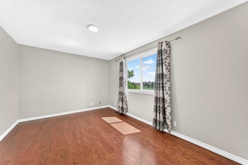 171 Erin Woods Drive Se, Calgary, AB 